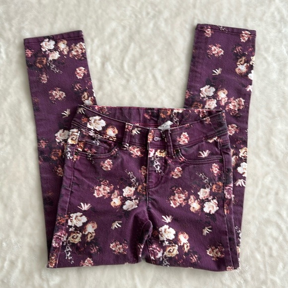 H&M Floral Jeans Size 8-9 - Picture 1 of 5